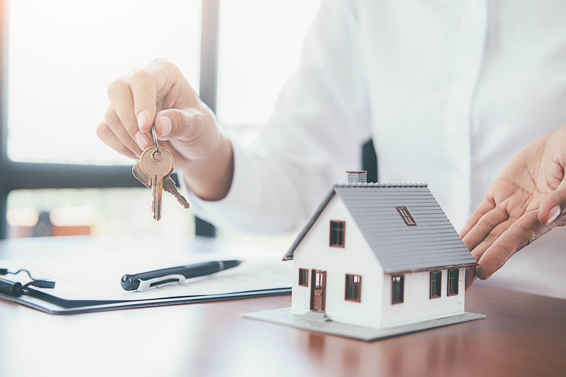 Tips for Securing Your Dream Home Include Navigating the World of Jumbo Loans
